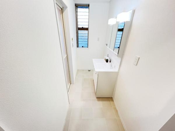 小田原市酒匂４丁目 中古戸建 脱衣所