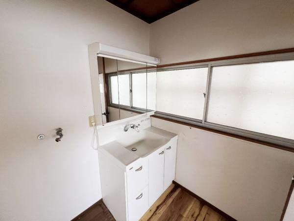 小田原市東町４丁目 中古戸建 洗面化粧台