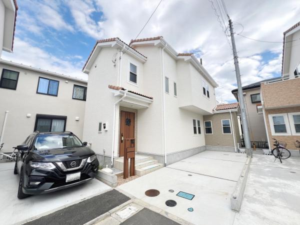 茅ヶ崎市今宿 中古戸建 前面道路含む現地写真