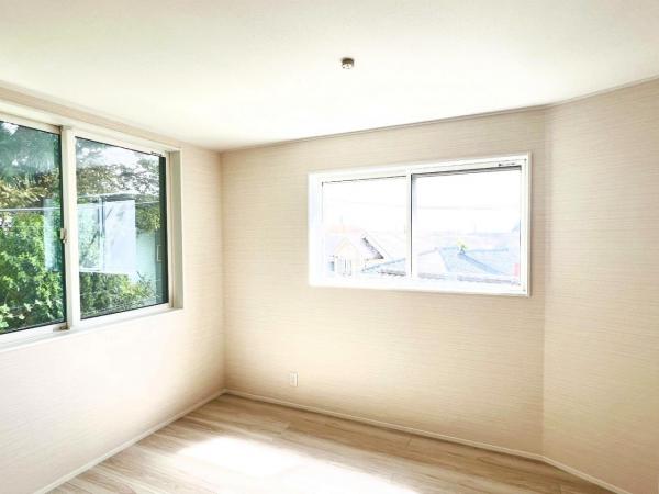 横浜市磯子区岡村３丁目 中古戸建 洋室