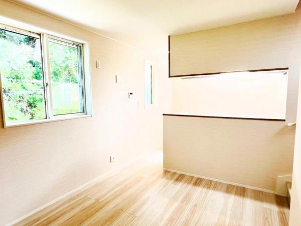 横浜市磯子区岡村３丁目 中古戸建 ダイニングキッチン