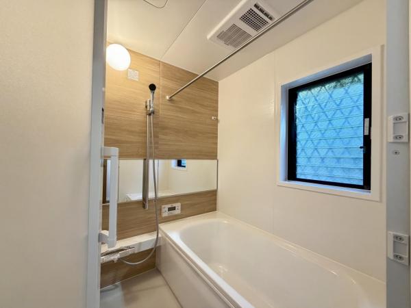 横須賀市武４丁目 中古戸建 浴室