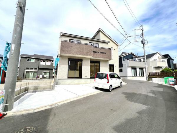 高座郡寒川町小谷２丁目 戸建 駐車場