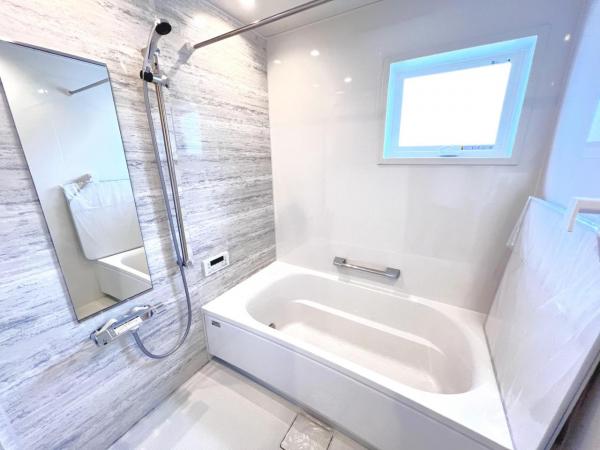 海老名市杉久保南３丁目 戸建 浴室