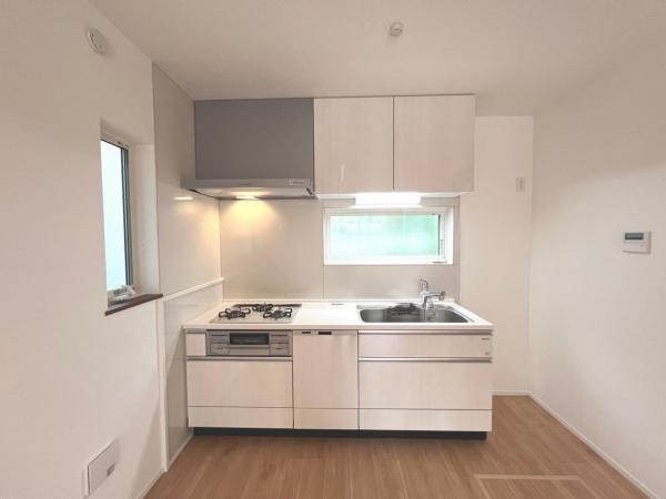 大和市上草柳９丁目 戸建 キッチン