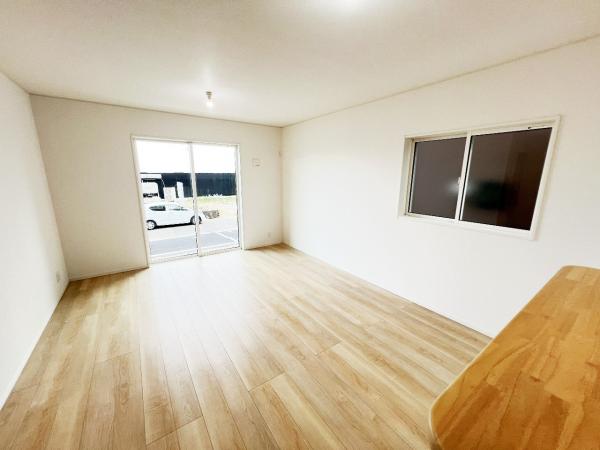 南足柄市福泉 第4 リビング