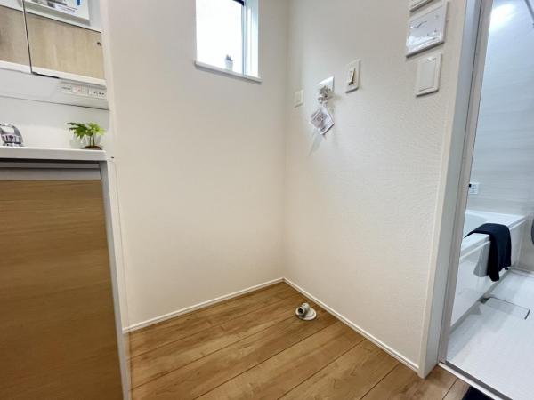 千葉花見川区さつきが丘2丁目24ー2期 ランドリースペース