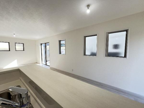 富士見市上沢2期 ダイニングキッチン