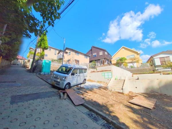 横浜市港北区下田町3丁目 