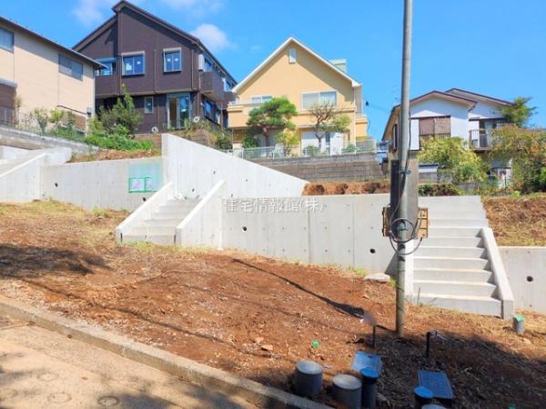 横浜市港北区下田町3丁目 