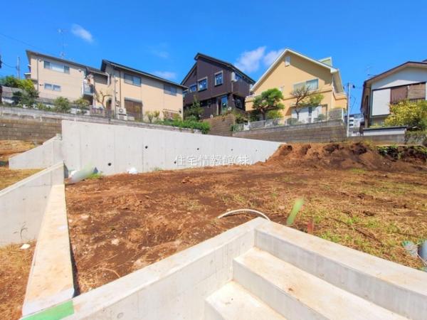 横浜市港北区下田町3丁目 