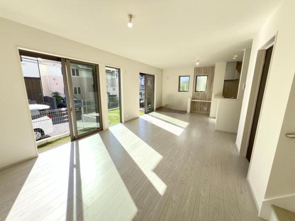 新築戸建 神奈川県横浜市港南区芹が谷１丁目 横浜市営地下鉄ブルーライン上大岡駅 5,299万円