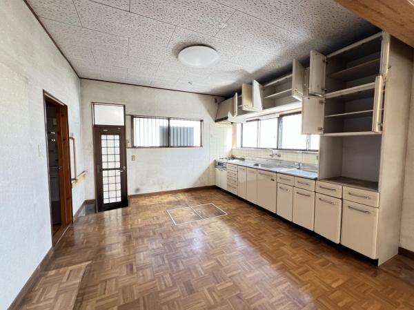 宇都宮市西川田町 中古戸建 ダイニングキッチン