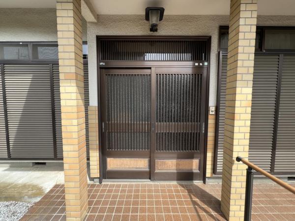 宇都宮市西川田町 中古戸建 玄関
