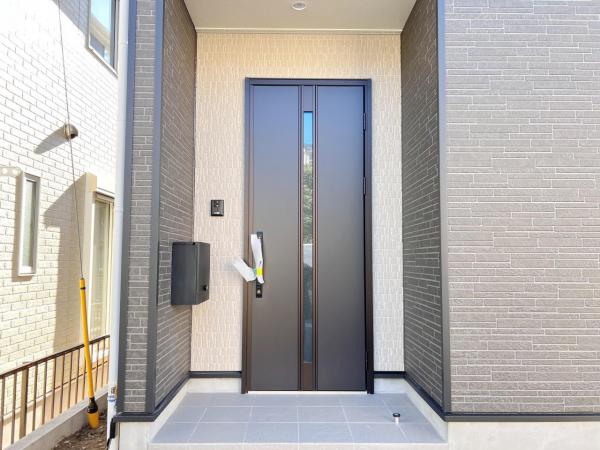 愛川町中津 第135 玄関