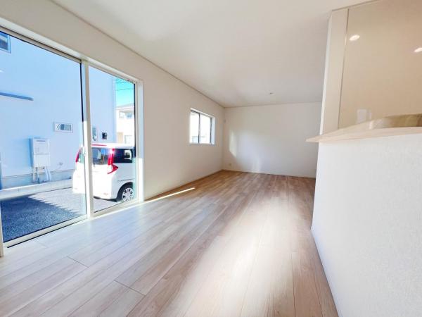 愛川町中津 第135 リビング