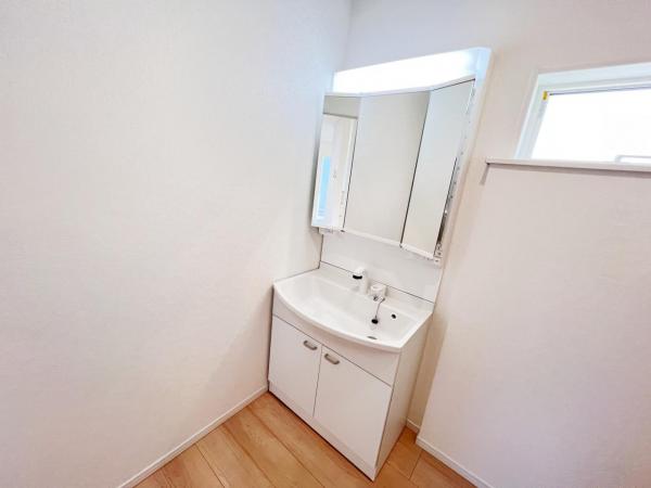 愛川町中津 第135 洗面化粧台