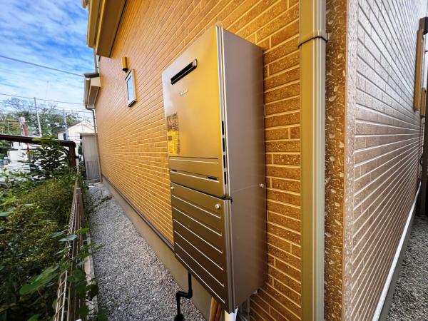 武蔵村山市伊奈平５丁目 戸建 発電・温水設備(専用部)