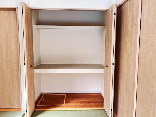 武蔵村山市伊奈平５丁目 戸建 収納