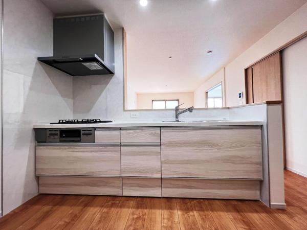 武蔵村山市伊奈平５丁目 戸建 キッチン