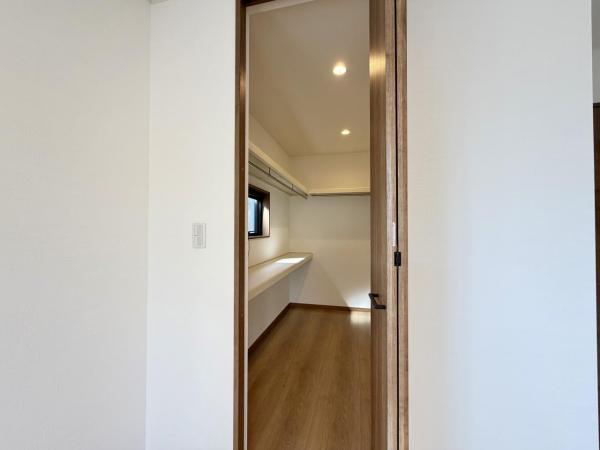 横須賀市池田町６丁目 中古戸建 ウォークインクローゼット