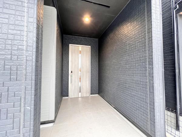 横浜市瀬谷区宮沢2丁目 玄関