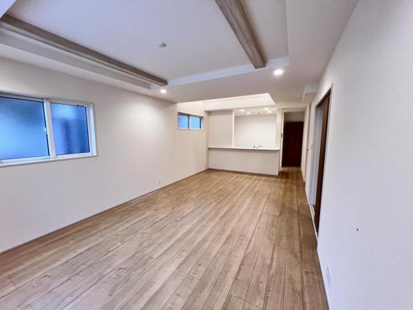 横浜市瀬谷区宮沢2丁目 リビングダイニング