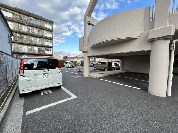 サンマンションアトレ川越 駐車場