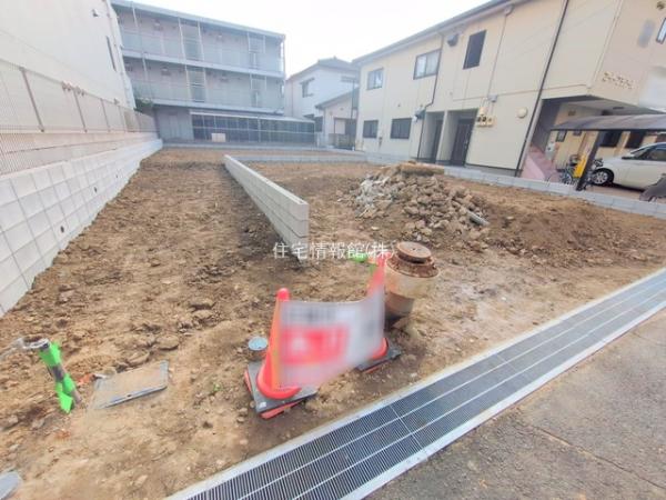 市川市福栄216　3区画 