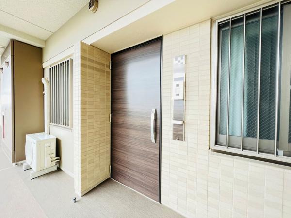 オハナ橋本 玄関