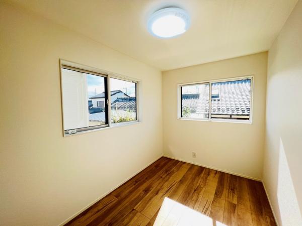 相模原市緑区東橋本３丁目 戸建 洋室