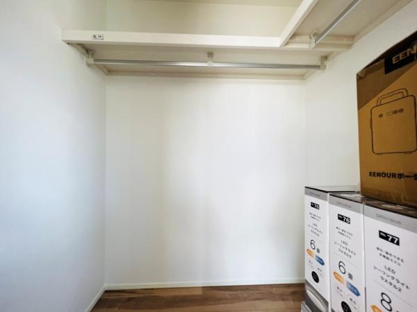 相模原市緑区東橋本３丁目 戸建 ウォークインクローゼット