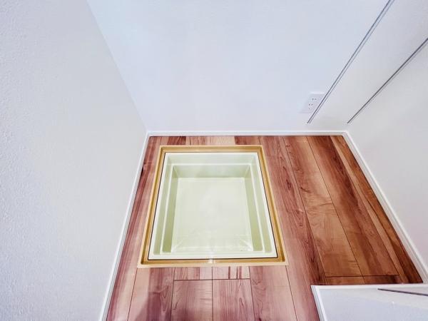 相模原市緑区東橋本３丁目 戸建 収納