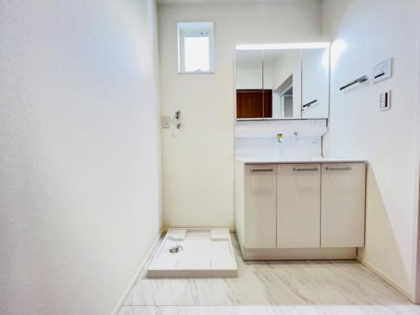 相模原市緑区東橋本３丁目 戸建 洗面化粧台