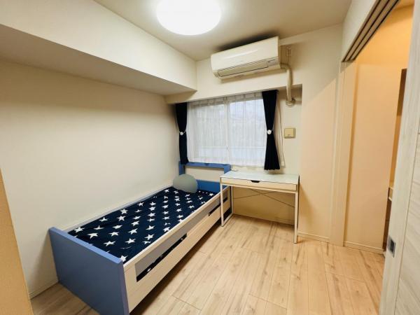 プレミスト緑園都市ヴィスタコート 洋室