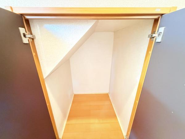 千葉市中央区生実町 中古戸建 収納