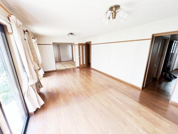 中郡二宮町緑が丘３丁目 中古戸建 ダイニングキッチン