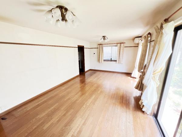 中郡二宮町緑が丘３丁目 中古戸建 ダイニング
