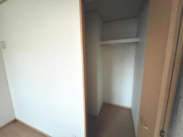 伊勢原市上粕屋 中古戸建 収納