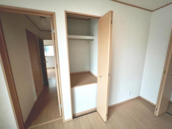 伊勢原市上粕屋 中古戸建 収納