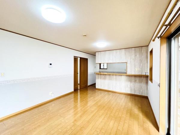 柏市常盤台 中古戸建 ダイニングキッチン