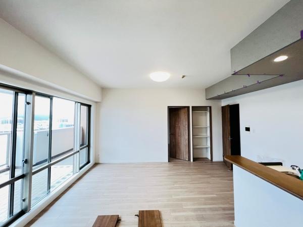 プレヴィオ橋本 リビング