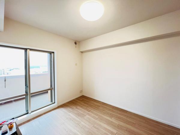 プレヴィオ橋本 洋室