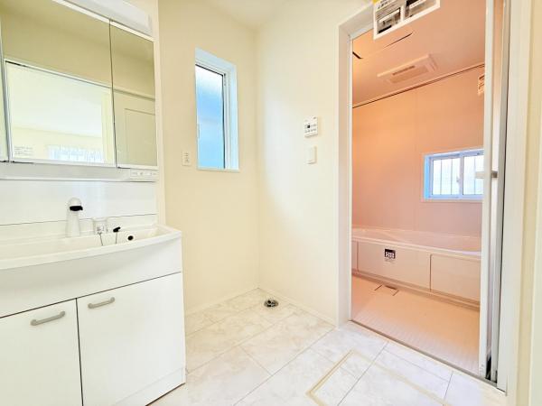 中央区蘇我5丁目614番 脱衣所