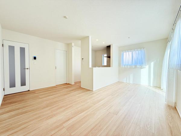 中央区蘇我5丁目614番 リビング