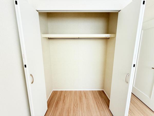 中央区蘇我5丁目614番 収納