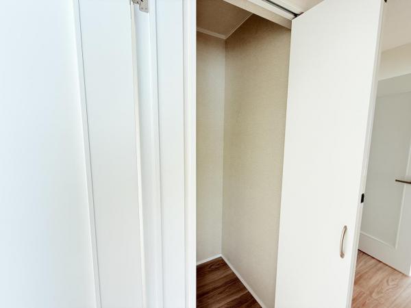 中央区蘇我5丁目614番 収納