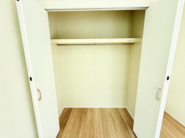 中央区蘇我5丁目614番 収納