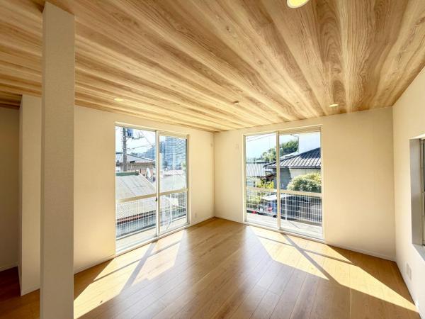 横須賀市武４丁目 中古戸建 リビング