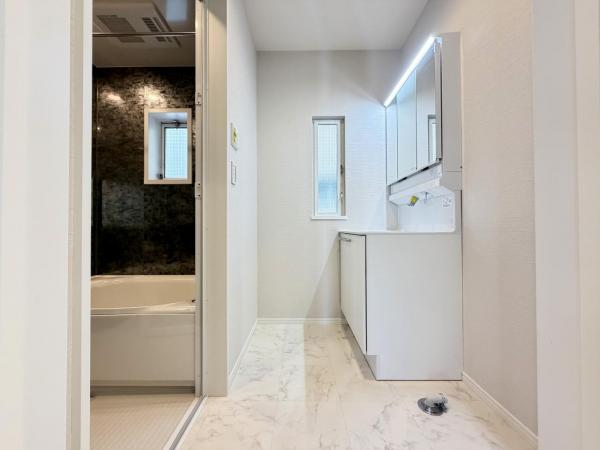 横須賀市武４丁目 中古戸建 脱衣所